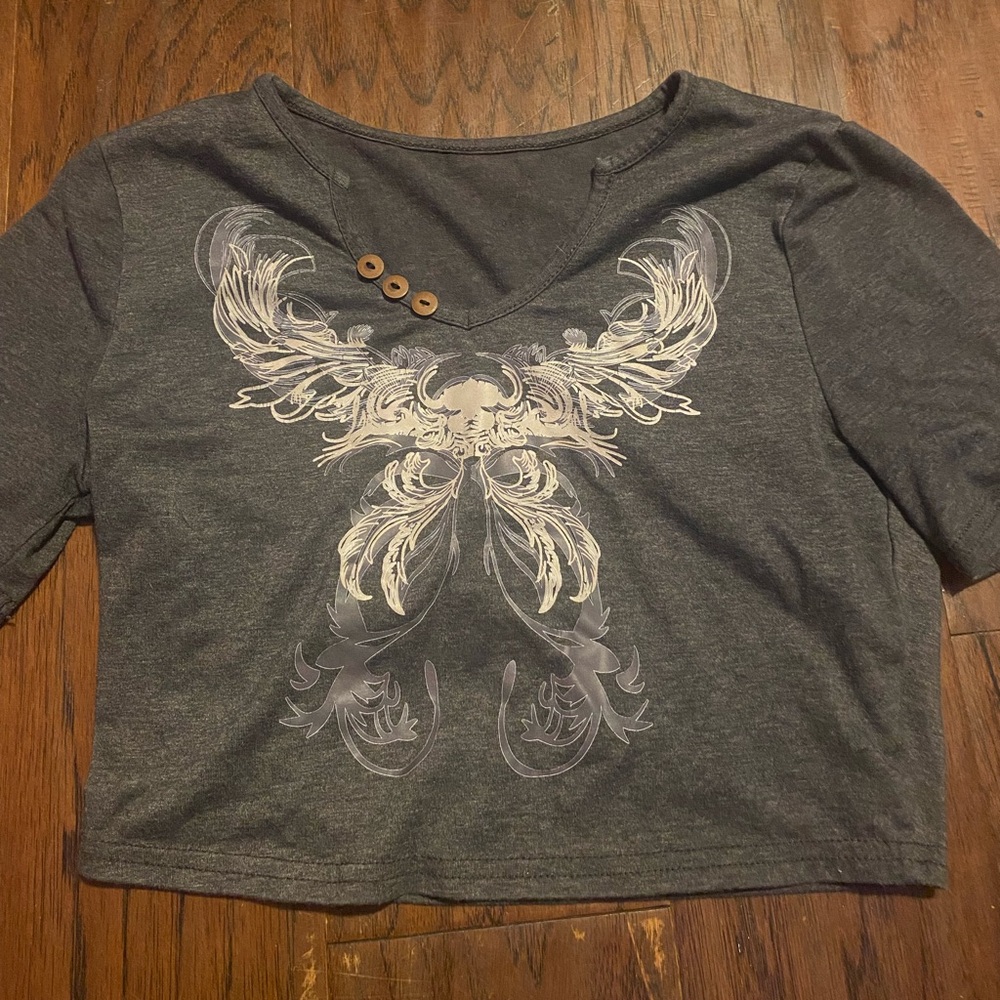 graphic crop top